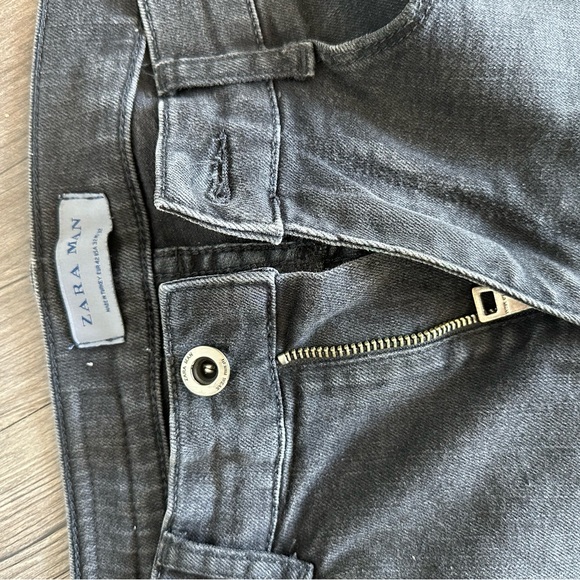 Zara pants - Picture 3 of 3